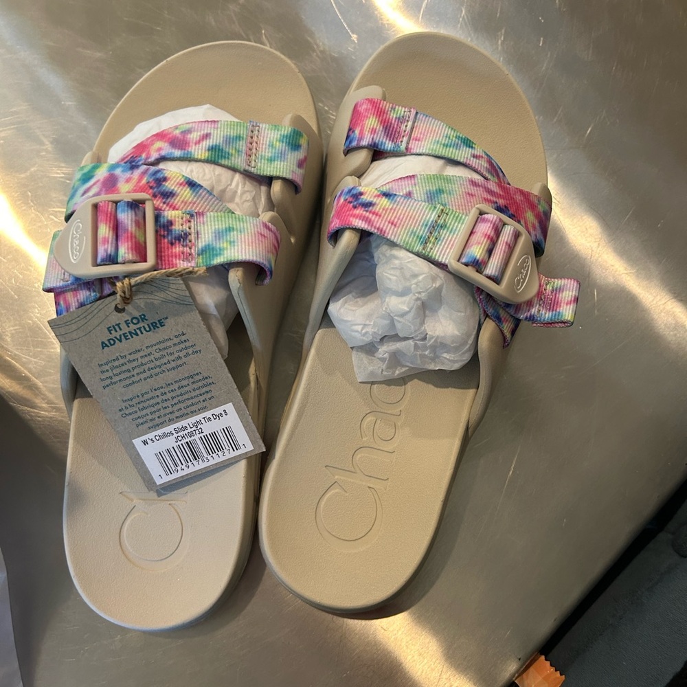 Chacos Chillos Sidelight Tie Dye sandals NWT in box